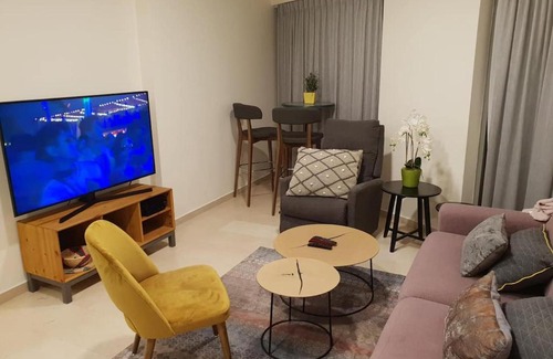 Herzliya Pituach Apartment | BeachFornt luxury suite