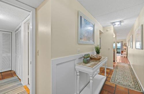 Belleair Beach House | Beachfront Aldea 6