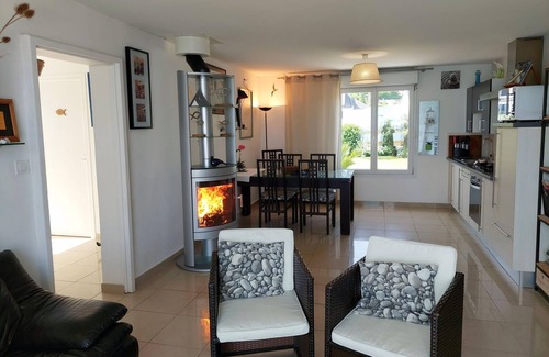 Plouguerneau House | Beachfront Apartment in Plouguerneau