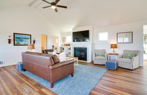 Bandon House | Beachfront Bandon Vacation Rental with Ocean View!