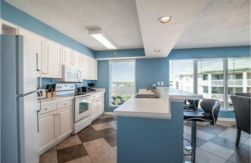 Litchfield by the Sea House | Beachfront Bliss with Spectacular Amenities