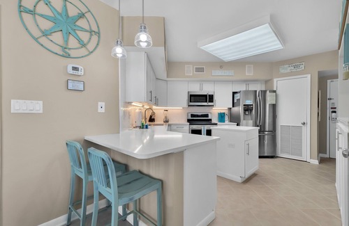 Orange Beach Condo | Beachfront Corner Condo | Spacious & Upscale | My Beach Getaways
