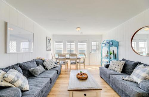 Indian Beach House | Beachfront Emerald Isle Vacation Rental with Deck!