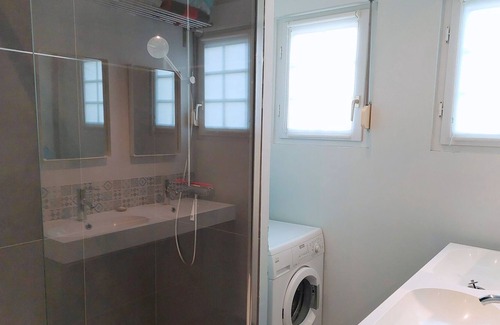 Brignogan-Plage House | Beachfront holiday home with sea views, Plounéour-Brignogan-Plages