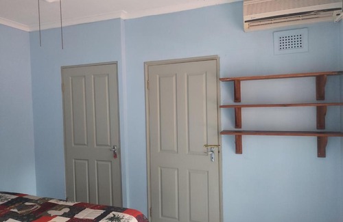 Southport Apartment | Beachfront little farm