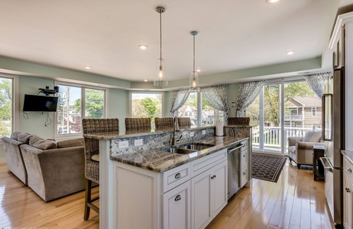 South Haven House | Beachfront Luxury Home-Lake Views, Fire Pit, Large Yard, Game Room-Walk to Town