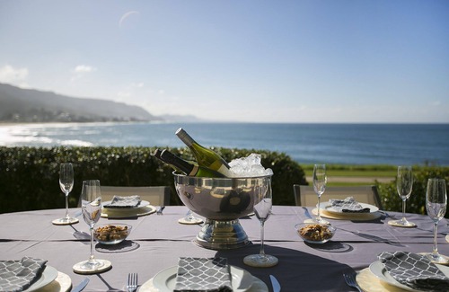 Bulli House | Beachfront Luxury @ Sandon Point is your Dream Holiday Home