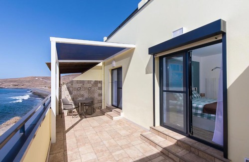 La Lajita Apartment | Beachfront Mar y Sol Los Reyes