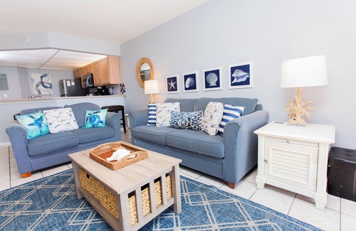 Biltmore Beach Condo | Beachfront | Pool & Gulf Views + FREE BEACH CHAIRS | Summerhouse 1005A