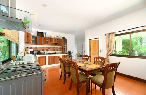 Kamala Villa | Beachfront Pool Villa