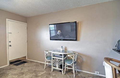 Sunset Beach Apartment | Beachfront St Petersburg Condo with Community Pool!