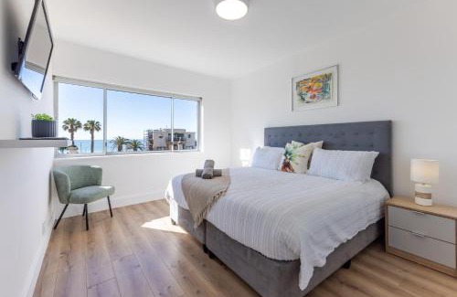 Kareeberg Apartment | Beachfront stunning sea views