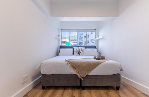 Kareeberg Apartment | Beachfront stunning sea views