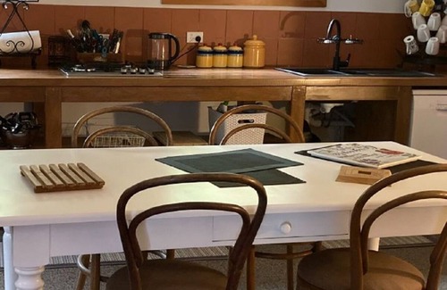 Waiomu Apartment | Beachfront - Thames Coast