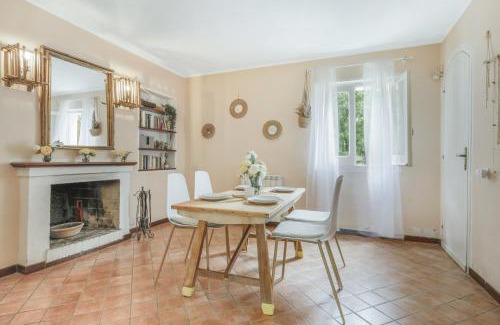 Muravera House | Beachfront Traditional Villa