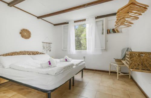 Muravera House | Beachfront Traditional Villa