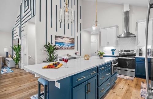 McCutcheon Field House | Beachfront Escape | Pool, Hot Tub, Sauna, Fire Pit & EV Charger