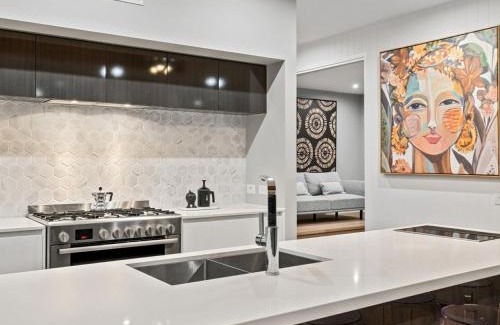 Kingscliff House | Beachfront Wellness Retreat