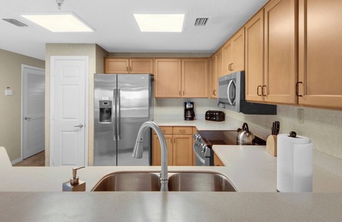 Seagrove Beach Condo | Beachfront with Wraparound Views + Free Tickets: Dolphin Cruise & More!