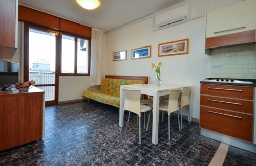 Bibione Lido dei Pini Apartment | Beachside apartment with balcony