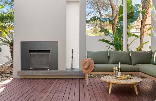 Shelly Beach Apartment | Beachside Bungalow on Shelly Beach