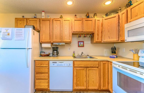 Moclips Condo | Beachside Condo next to the Moclips River