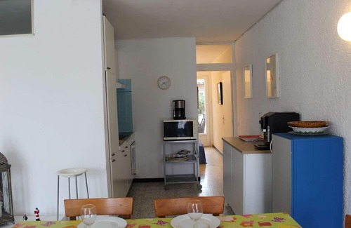 Port-la-Nouvelle House | Beachside House with Terraces, A/C, and 6 Sleeps in Port-la-Nouvelle