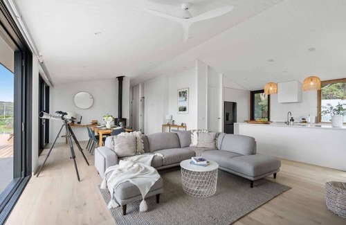 South Coast House | Beachside In Kioloa S