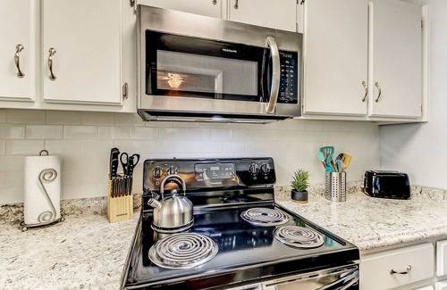 Ocean Cay House | Beachside Townhouse Close to Ocean and Downtown!