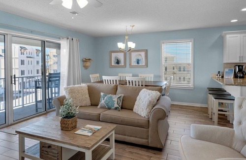 Seagrove Beach Condo | Beachside Villas - Minutes to The Beach - Ground Floor - Pools & Tennis