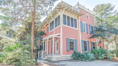 Watercolor House | Beachwalk by 30A Escapes