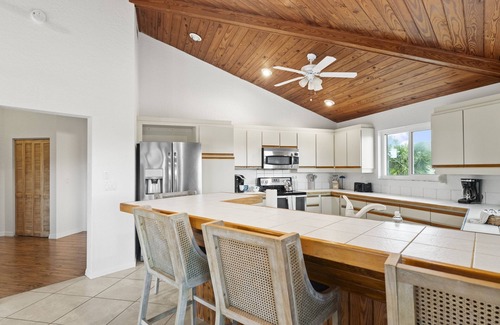 Marineland Acres House | Beachy Beauty with Wrap Around Balcony