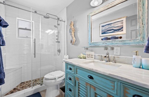 Jupiter House | Beachy Chic Bungalow - Pool Home with Tiki Hut Located in the Heart of Jupiter