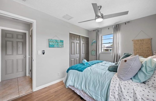 Jupiter House | Beachy Chic Bungalow - Pool Home with Tiki Hut Located in the Heart of Jupiter