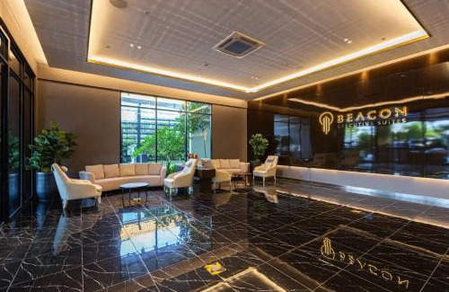 George Town Apartment | Beacon Executive Suite by Fantabulous Guest House