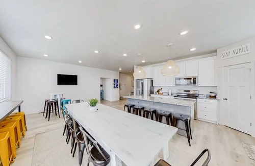 Sweetwater House | Bear Lake Haus - Luxury Bear Lake Retreat