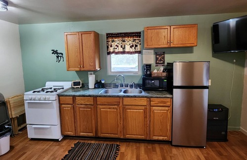 Bear Creek Cottage | Bear Necessities Cottages