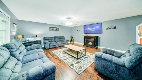 Seymour House | Bear Splashin Fun