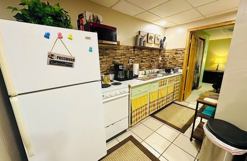 Independence Cabin | Bear Valley Cabin, a beautiful secluded oasis 4 a Romantic or family getaway.