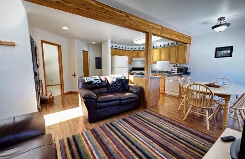 Red Lodge House | Beartooth Montana Getaway