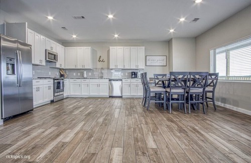 Hot Springs Village Apartment | Beat the Heat on Balboa Unit A