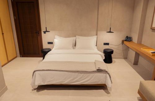 Longos Apartment | Beau Rivage Suites