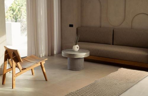 Longos Apartment | Beau Rivage Suites