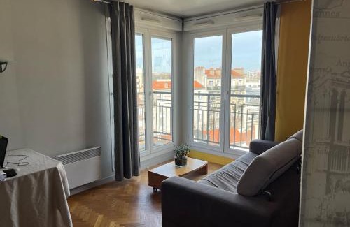 Meudon Apartment | Beau studio avec vue sur Paris