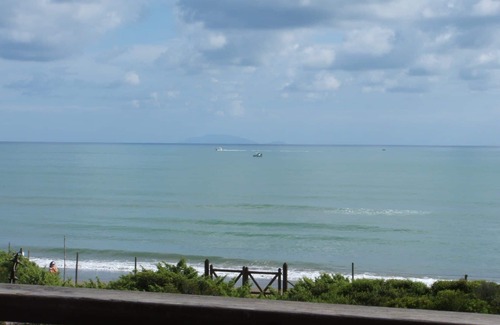 Castiglione della Pescaia Villa | Beautiful private villa for 10 guests with WIFI, TV, patio, pets allowed and panoramic view