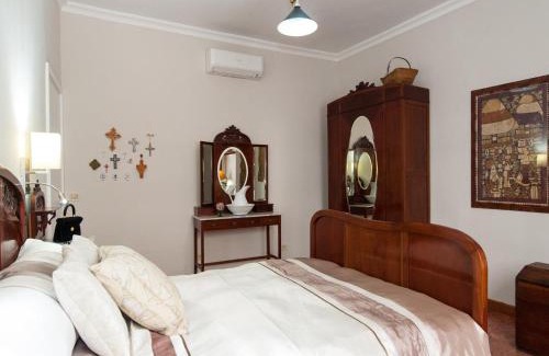 Las Palmas de Gran Canaria Apartment | Beautiful Beach Apartment M&B IV by Las Canteras by VillaGranCanaria