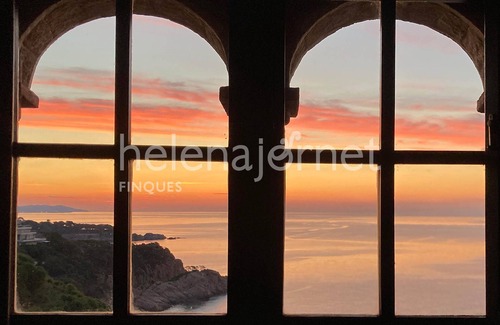 Sant Feliu de Guixols Ski Chalet | Beautiful villa with private pool and impressive sea views