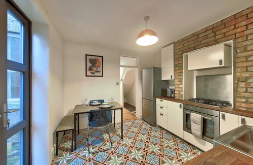 Syon House | Beautiful 1 bed ground floor garden flat, Brentford, LONDON