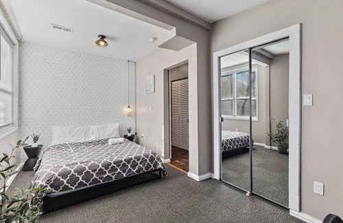 Near Northside Apartment | Beautiful 1Bedroom Apt - with Spacious Living Room