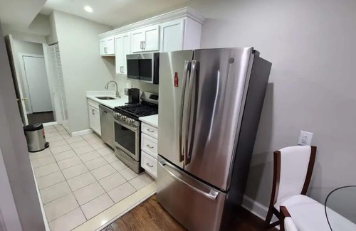 Trinidad Apartment | Beautiful 2 Bed/1 Bath & Sofa Bed Near Union Station